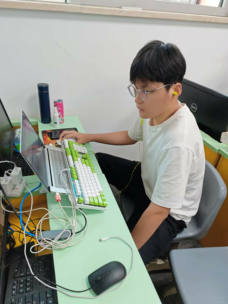 指導(dǎo)老師：潘永娜老師